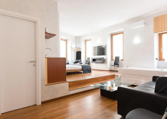 Plaza Collection Roma